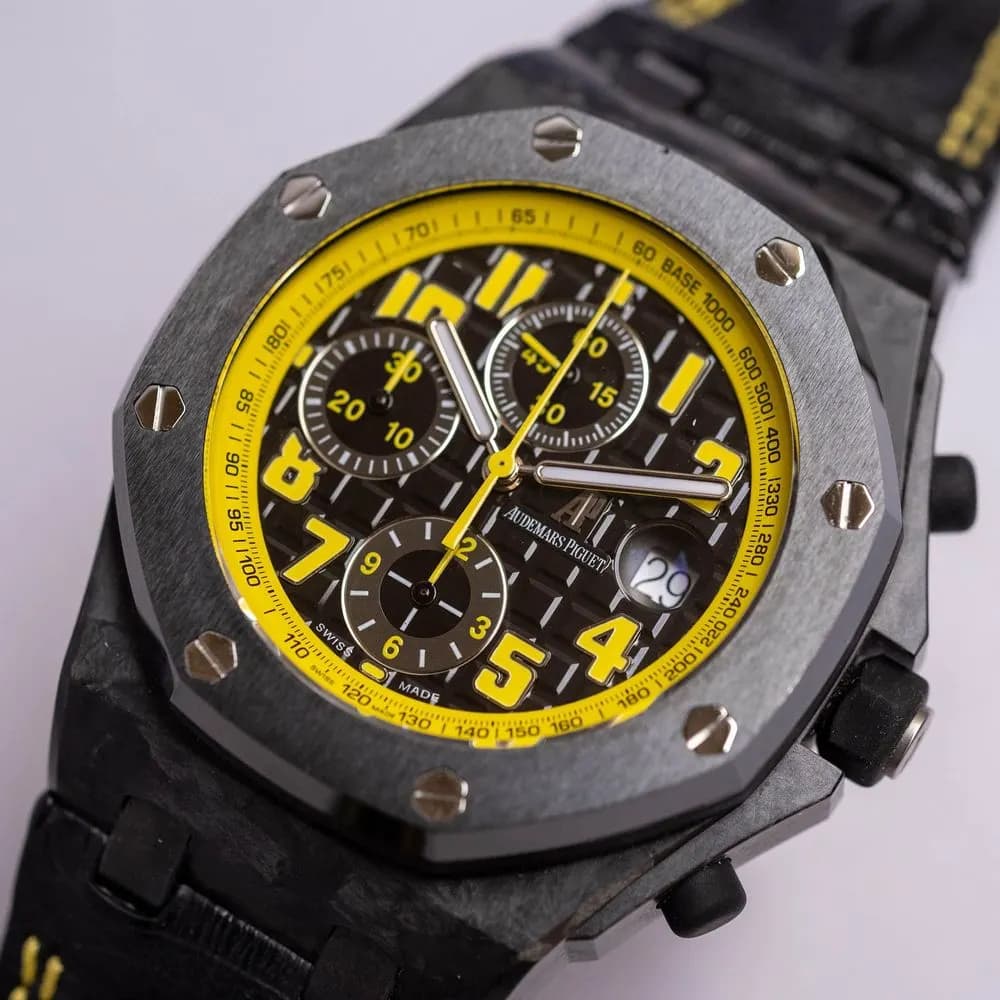 Royal Oak Offshore 26176FO.OO.D101CR.03 undefined "Bumble Bee" – 2012