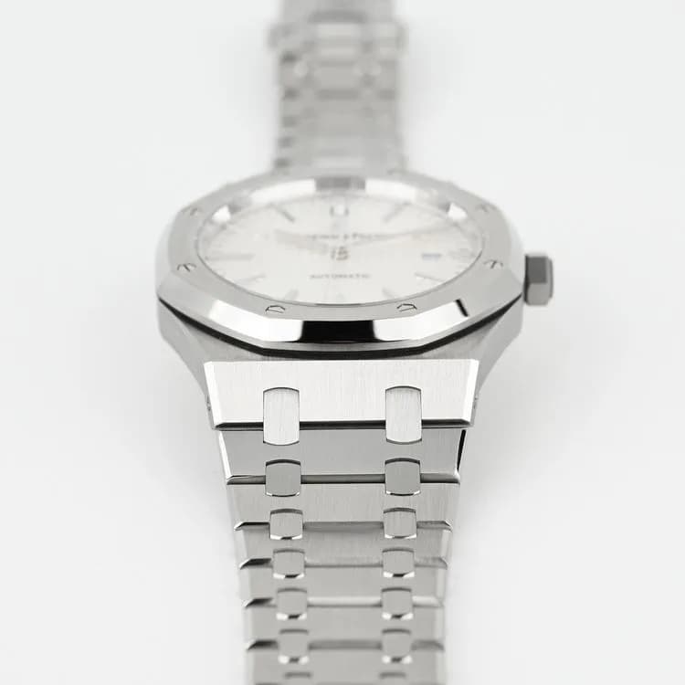 Royal Oak 15400ST.OO.1220ST.02 Acier  – 2014