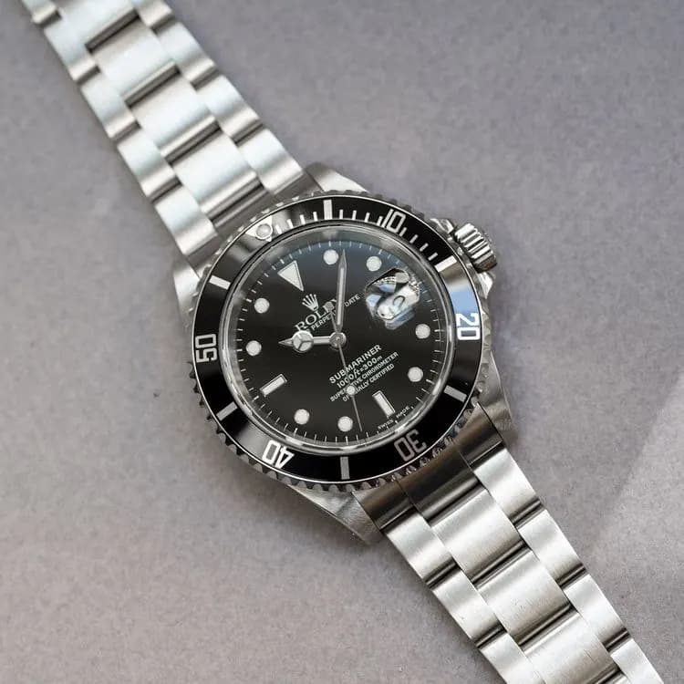 Submariner 16610LN Acier  – 2001