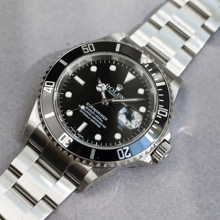 Submariner 16610LN Acier  – 2001