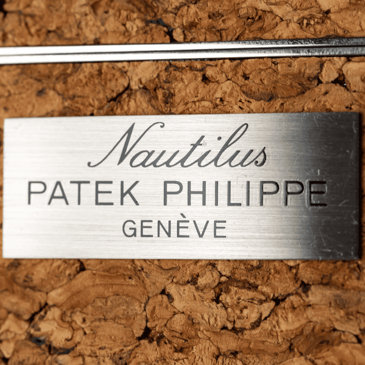 Comment reconnaître une fausse boîte Patek Philippe