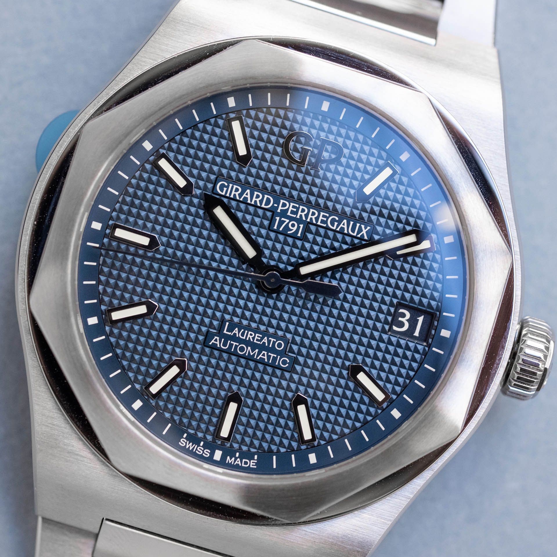 Laureato 81010-11-431 Acier  – 2022